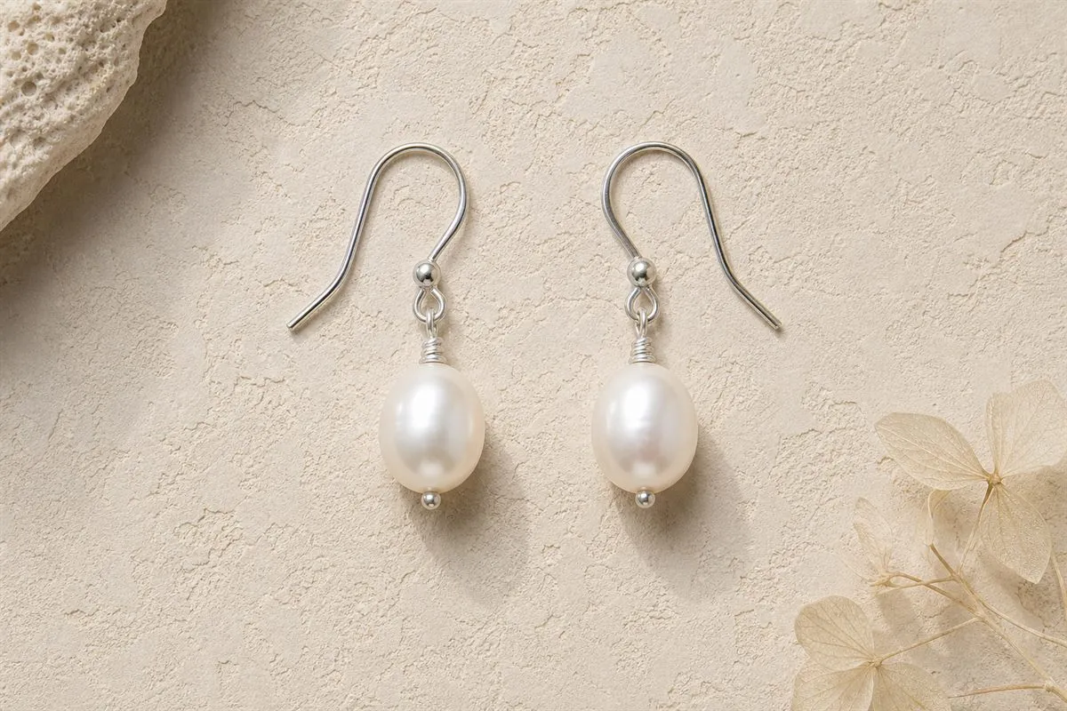 Collection Pearl Drop Earrings — Series 05